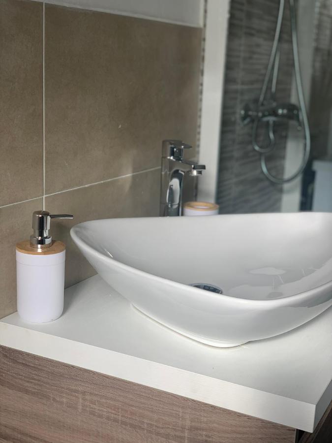 Apartamento Iris 128: Il Terrazzino Sul Giardino Turín Exterior foto